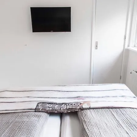 Sunny, Lekker Uitwaaien Op Het Strand! Vakantiehuis